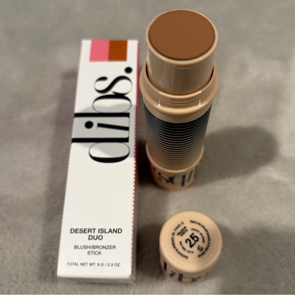 DIBS BEAUTY DESERT ISLAND DUO BLUSH AND BRONZER STICK SHADE 2.5 NWT! - Picture 4 of 5